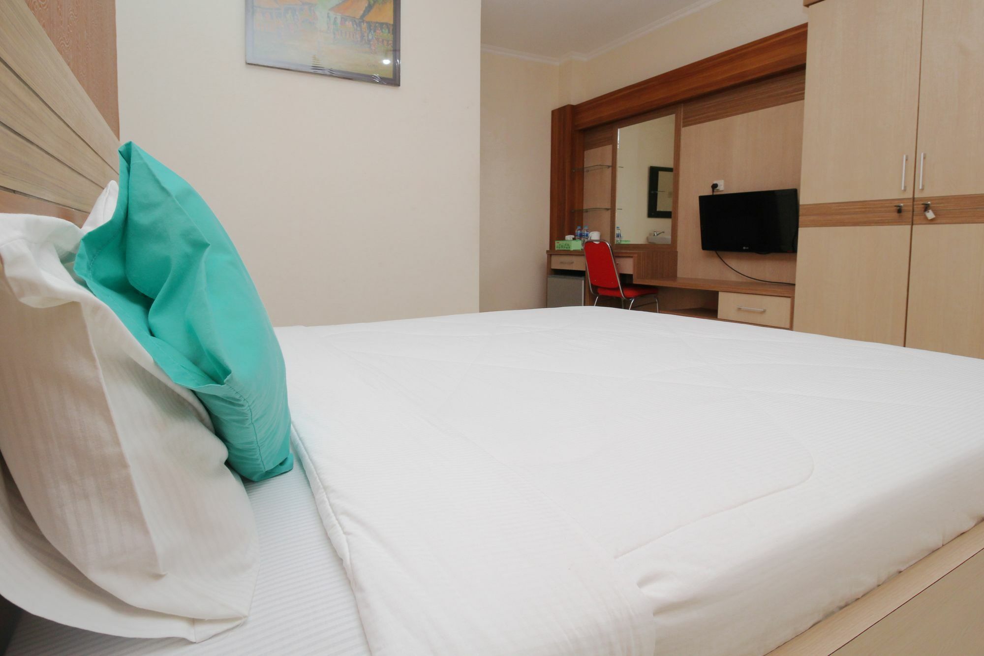 Отель Myzone Homtel Семаранг Экстерьер фото